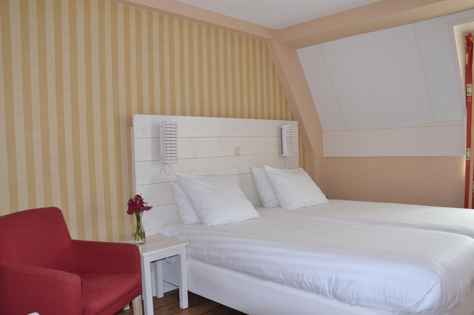 Fletcher Hotel - Restaurant De Cooghen De Koog  Εξωτερικό φωτογραφία