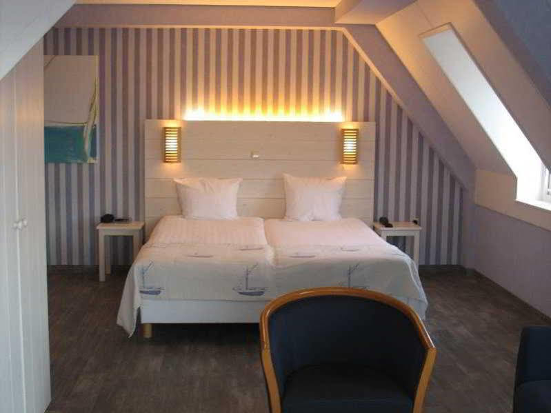 Fletcher Hotel - Restaurant De Cooghen De Koog  Εξωτερικό φωτογραφία